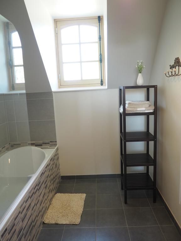 Les Grands-Aulnais Bed & Breakfast Cosse-le-Vivien Luaran gambar